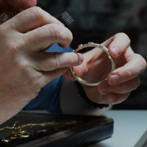 How to design better Jewelry, jewelry design, online jewelry design, spokes jewelry design, thailand jewelry design, veteran jewelry company